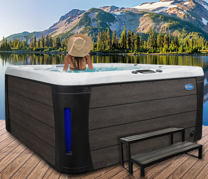 Calspas hot tub being used in a family setting - hot tubs spas for sale South Jordan